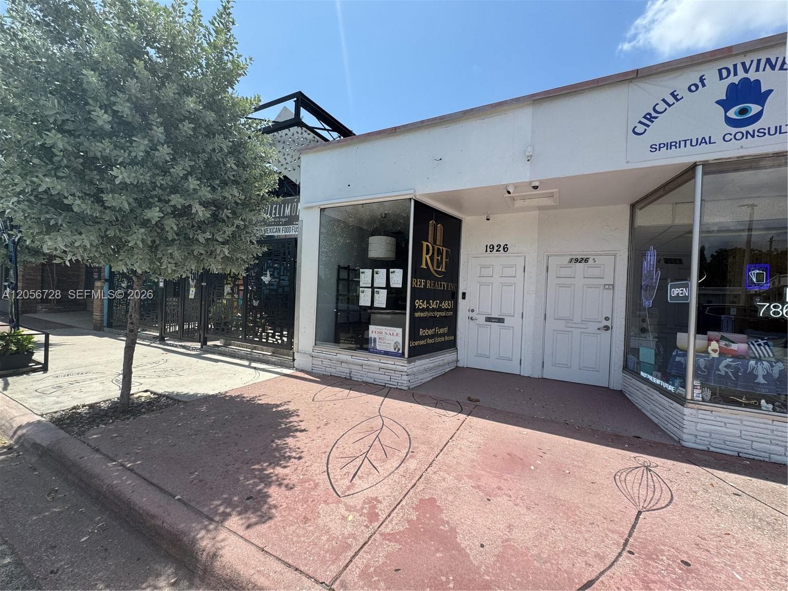 1926 Tyler St, Hollywood, FL 33020