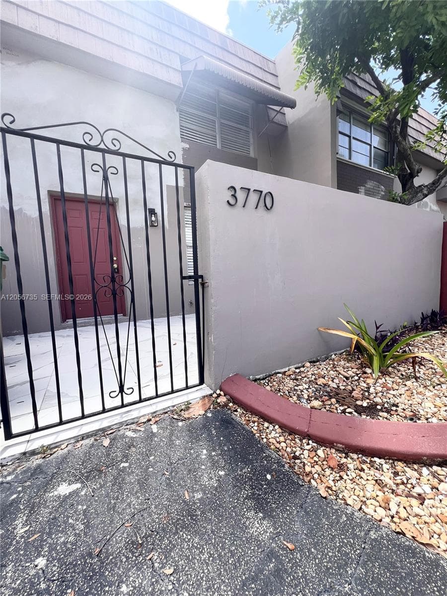 3770 SW 59th Ter # 53, Davie, FL 33314 photo 2