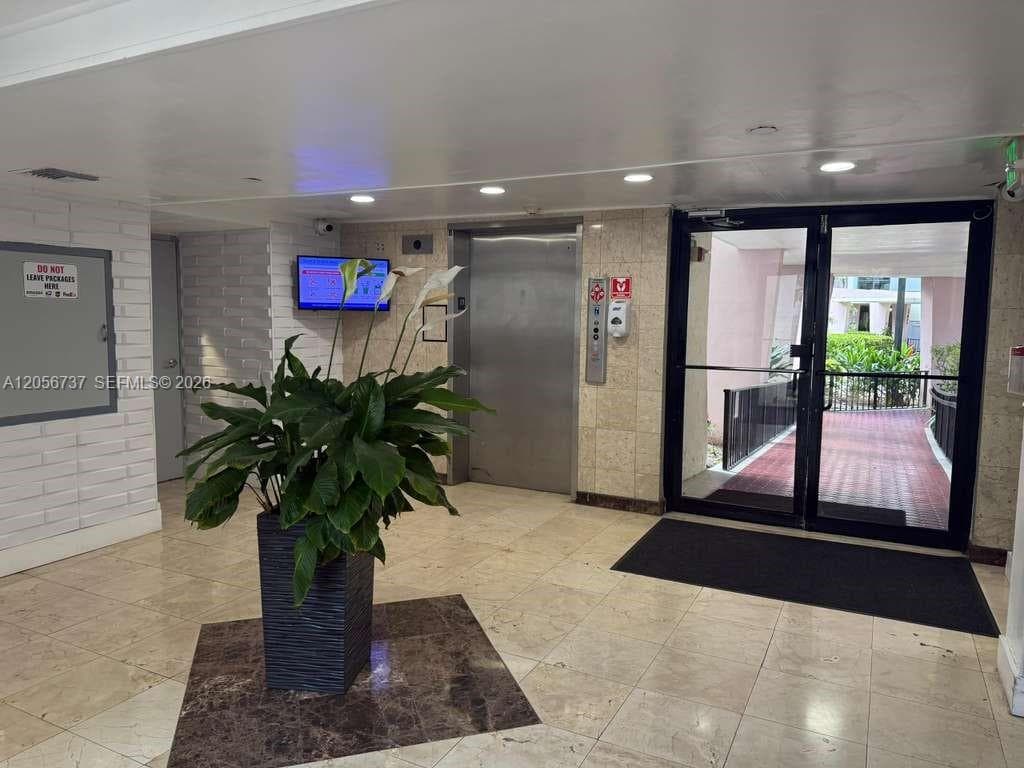 17011 N Bay Rd # 709, Sunny Isles Beach, FL 33160 photo 2