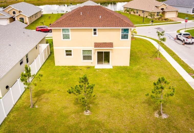 416 Seafoam Circle, Fort Pierce, FL 34945 photo 4