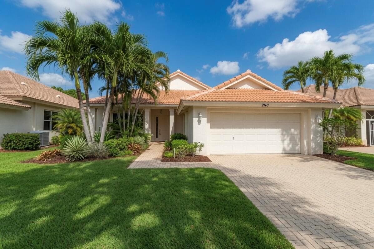 9110 Bay Harbour Circle, West Palm Beach, FL 33411 photo 2