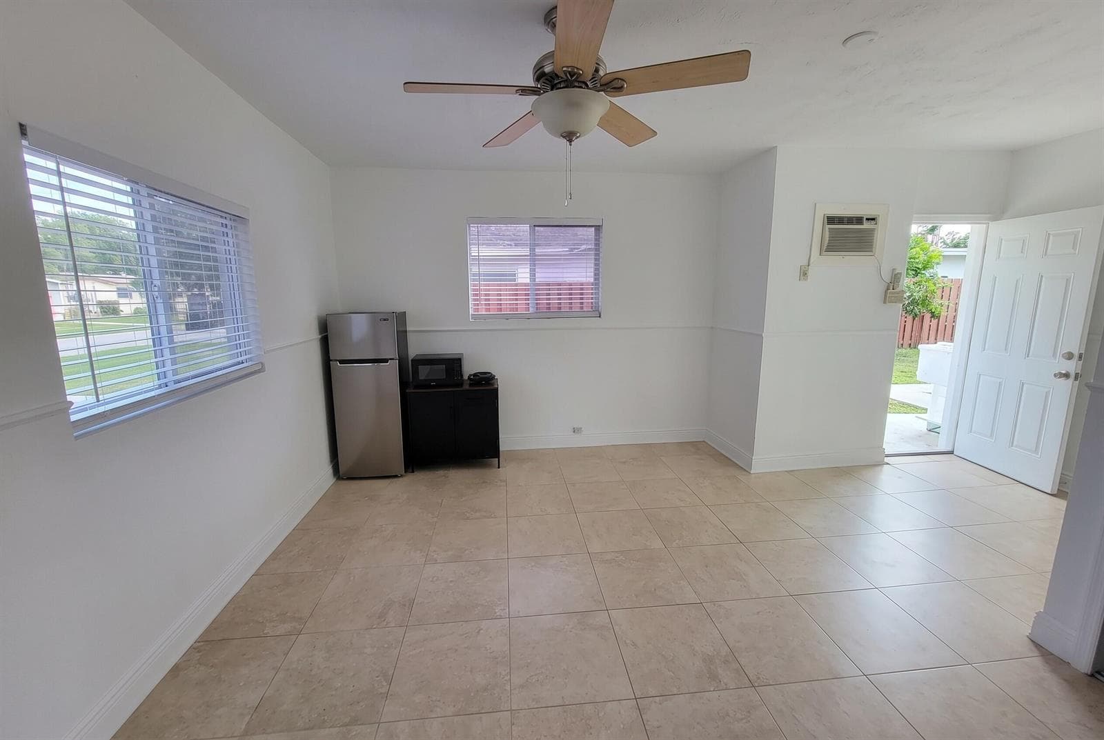 2021 NW 85TH Avenue, Pembroke Pines, FL 33024 photo 5