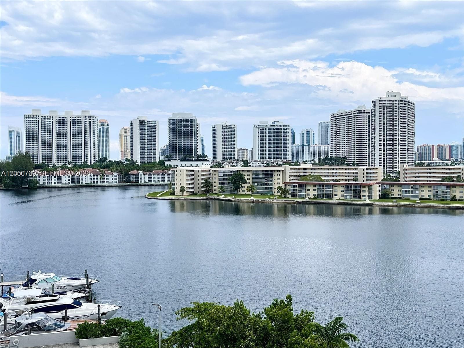 18041 Biscayne Blvd # 803, Aventura, FL 33160