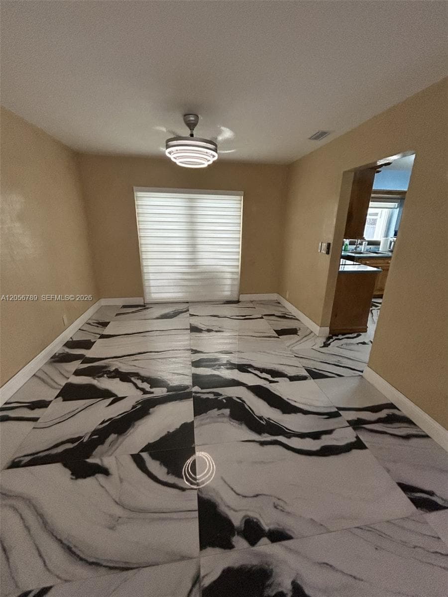 5240 SW 10th Ct, Plantation, FL 33317 photo 5