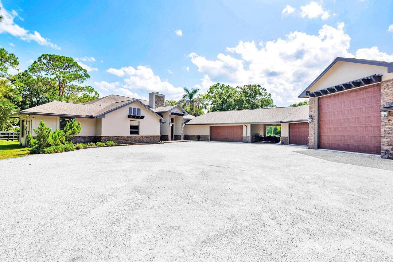 14590 CRAZY HORSE Lane, Palm Beach Gardens, FL 33418 photo 2