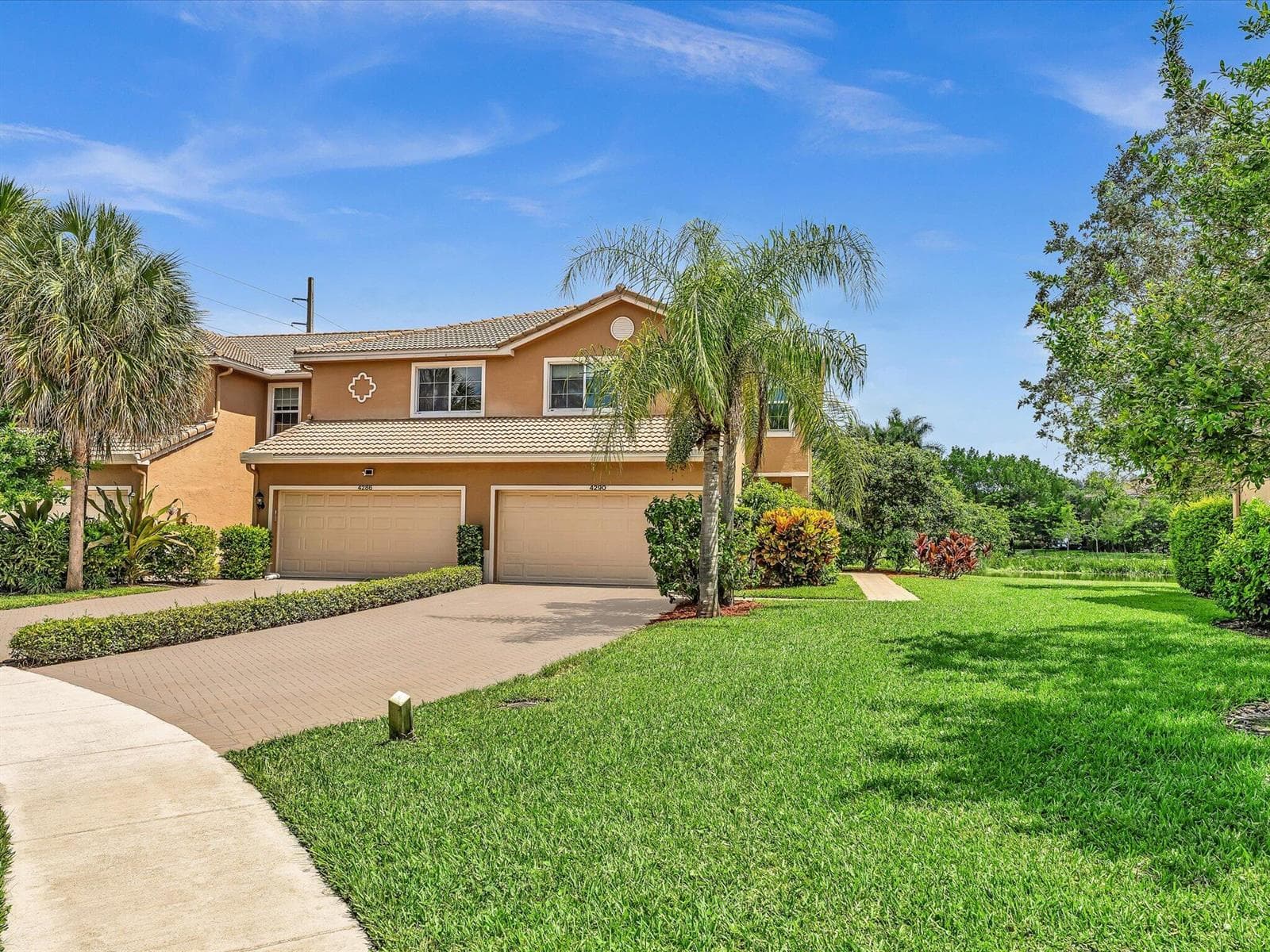 4290 COLONY VIEW Drive, Lake Worth, FL 33463 photo 2