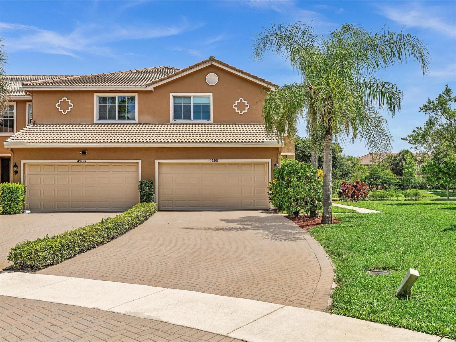 4290 COLONY VIEW Drive, Lake Worth, FL 33463 photo 3