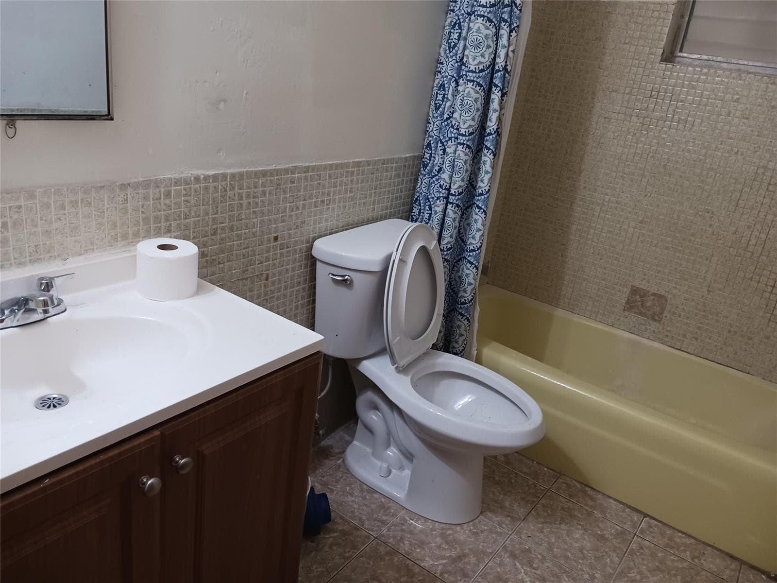7757 SE EMBASSY Boulevard, Miramar, FL 33023 photo 4