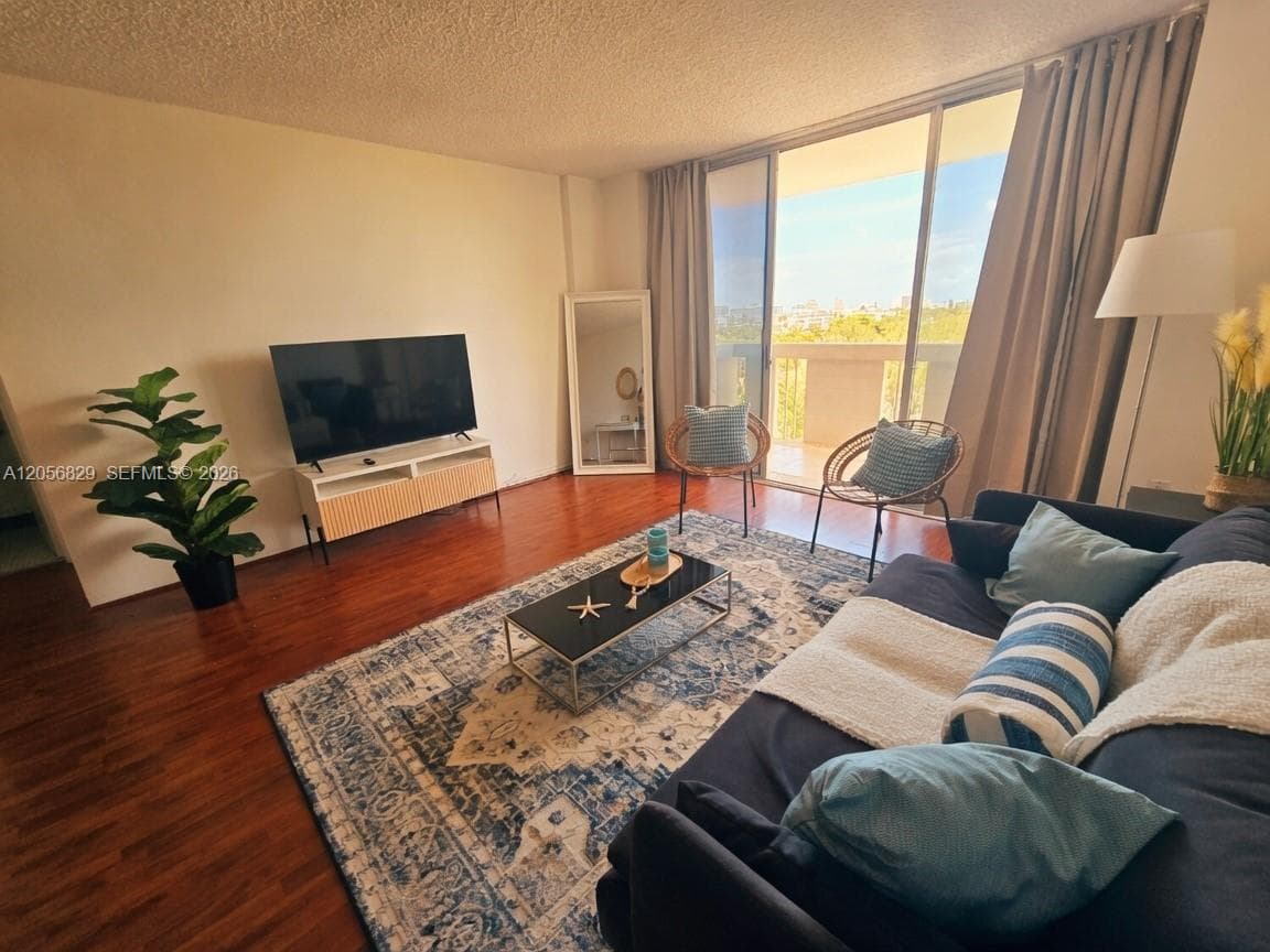 800 West Ave # 722, Miami Beach, FL 33139 photo 4