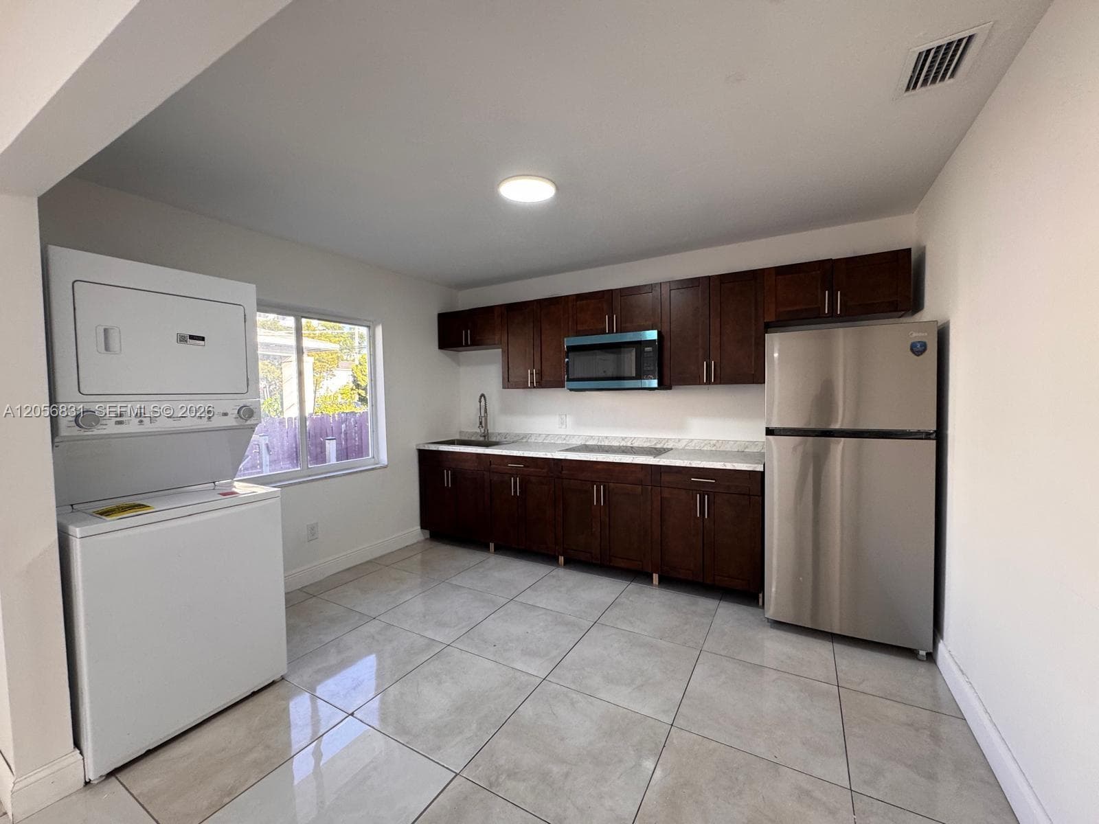 2803 SW 26th St # FRONT, Miami, FL 33133 photo 3