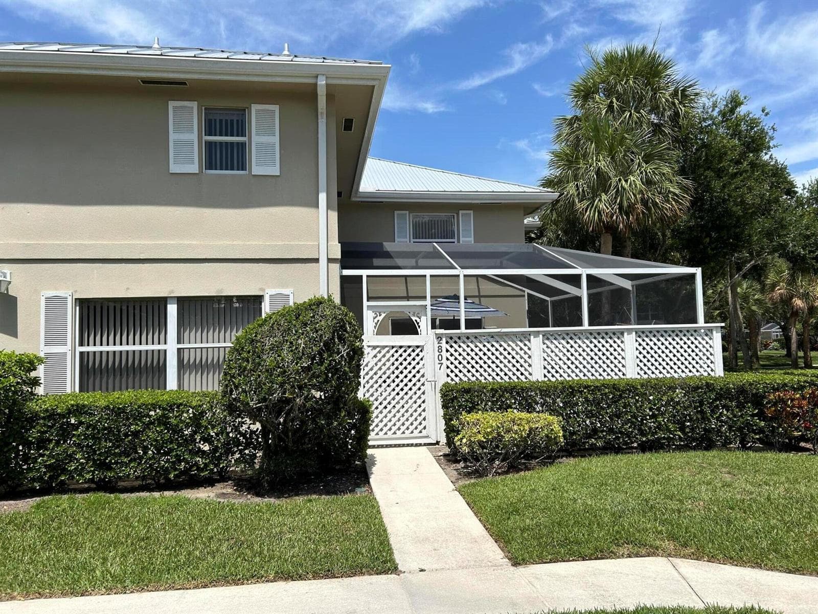 2807 SW LAKEMONT Place # 1, Palm City, FL 34990 photo 2