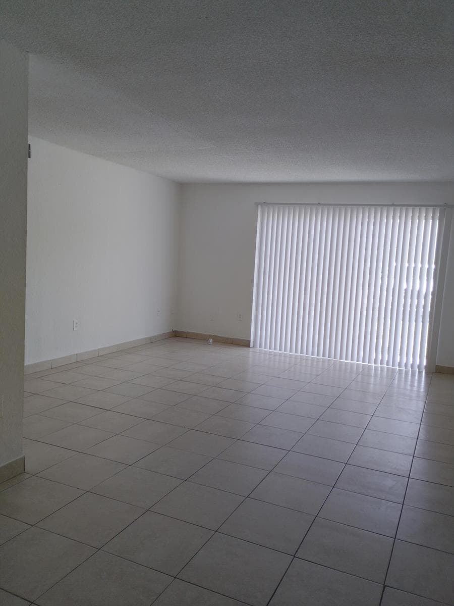 407 EXECUTIVE CENTER Drive # 110, West Palm Beach, FL 33401 photo 2