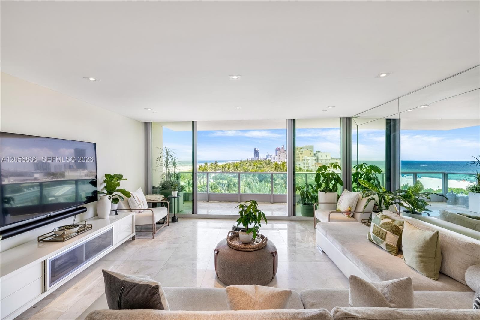 1455 Ocean Dr # 703, Miami Beach, FL 33139 photo 3