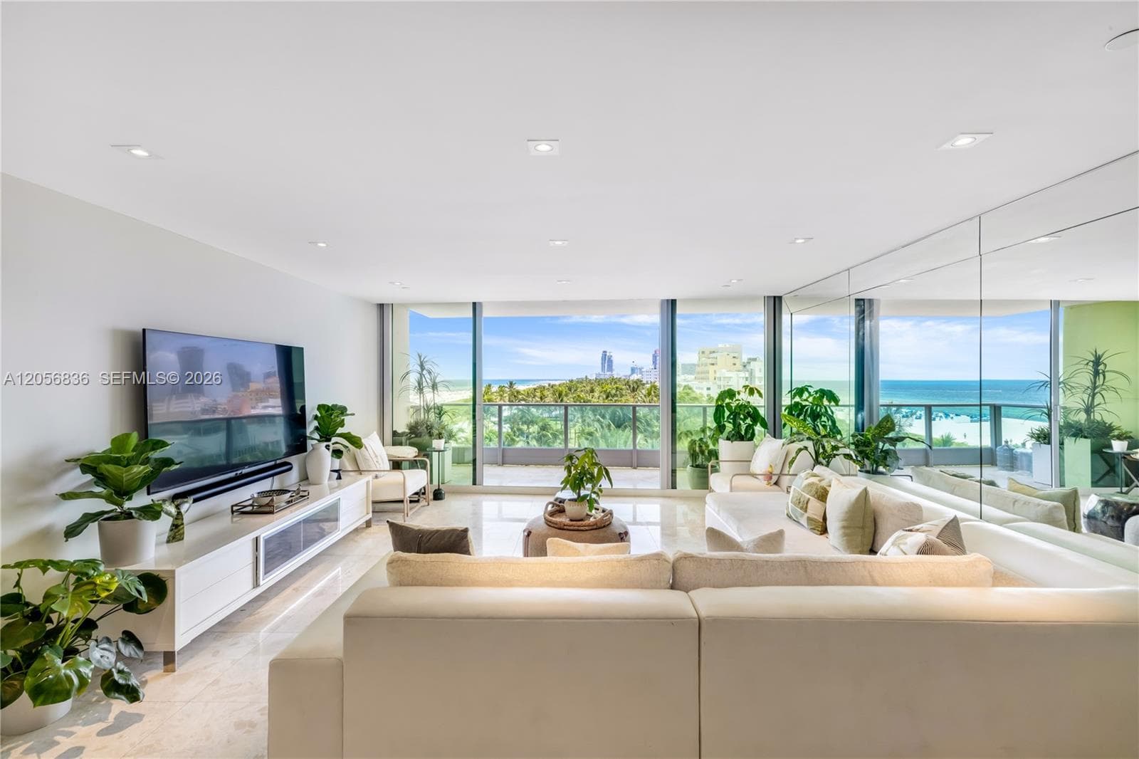1455 Ocean Dr # 703, Miami Beach, FL 33139 photo 4