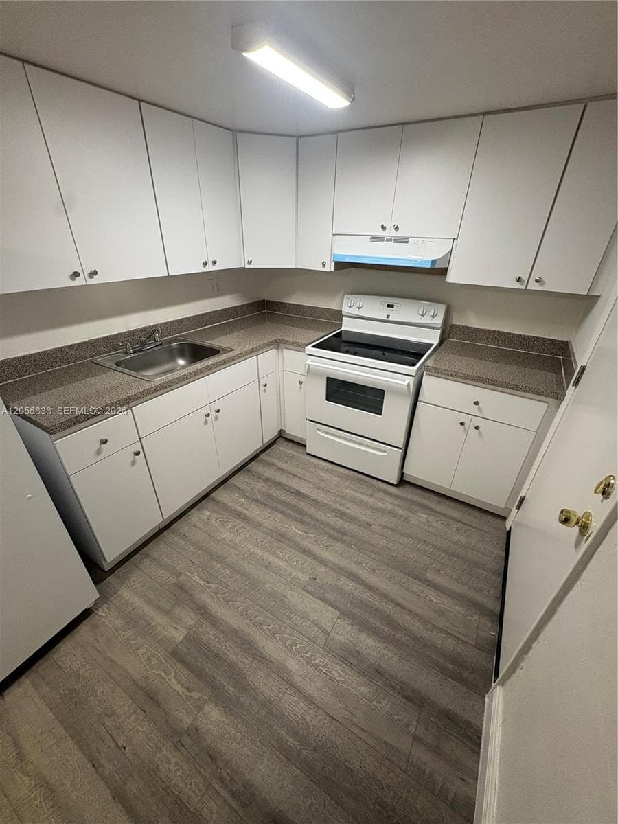 13285 NE 6th Ave # N206, North Miami, FL 33161 photo 2