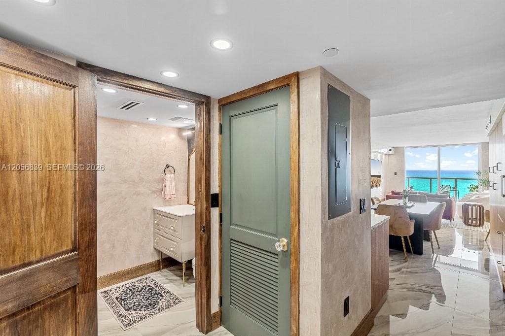 2457 Collins Ave # 1603, Miami Beach, FL 33140 photo 2