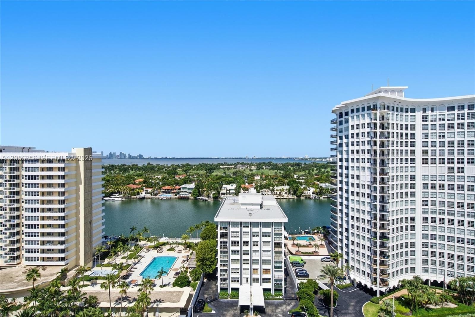 5601 Collins Ave # 1723, Miami Beach, FL 33140 photo 2