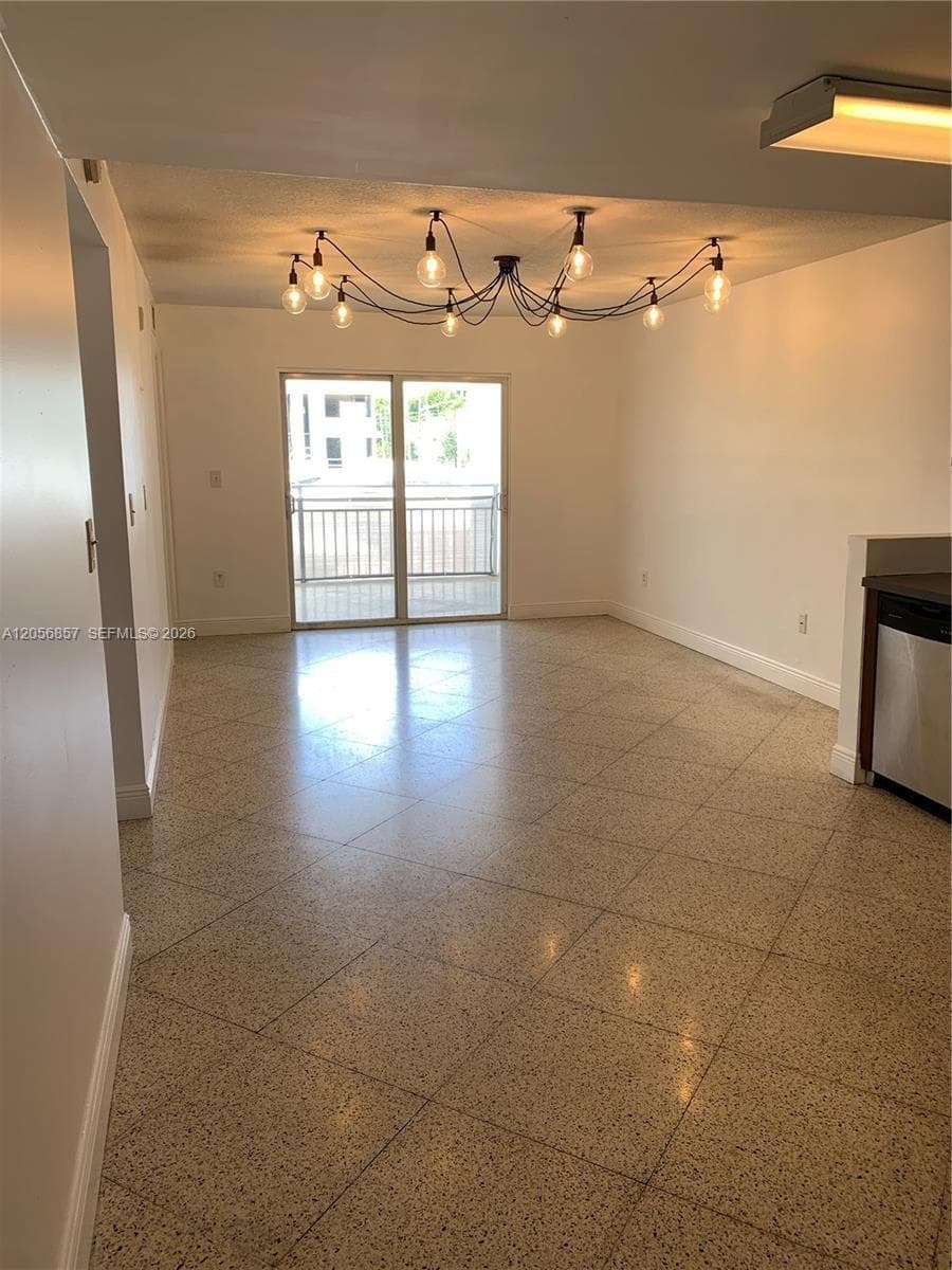 498 SW 2nd St # 2C, Miami, FL 33130 photo 2