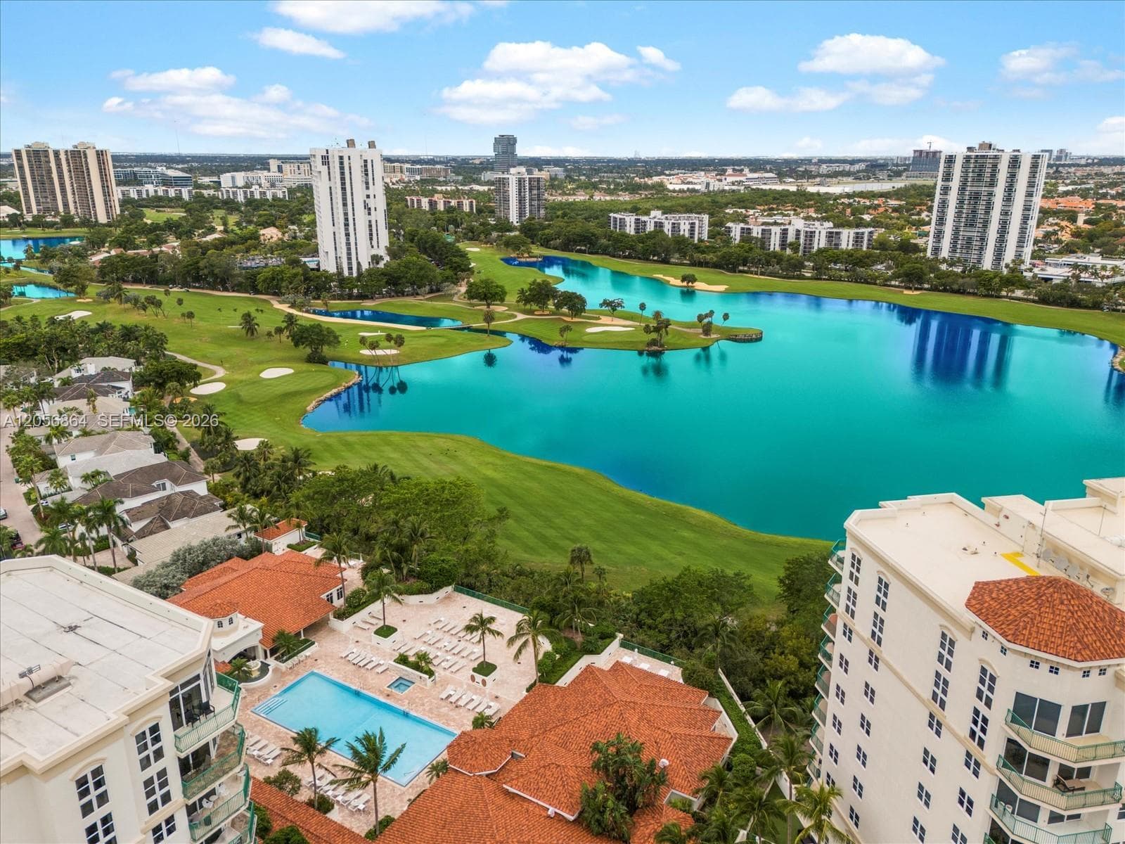 20000 E Country Club Dr # 416, Aventura, FL 33180 photo 3