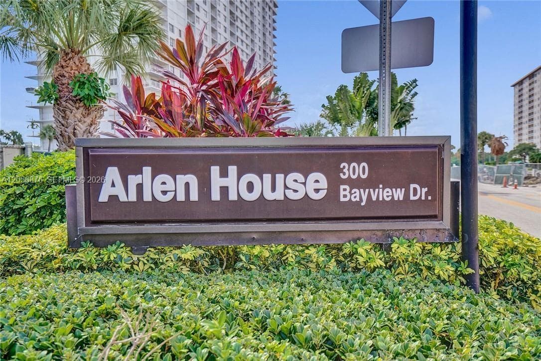 300 Bayview Dr # 207, Sunny Isles Beach, FL 33160 photo 2