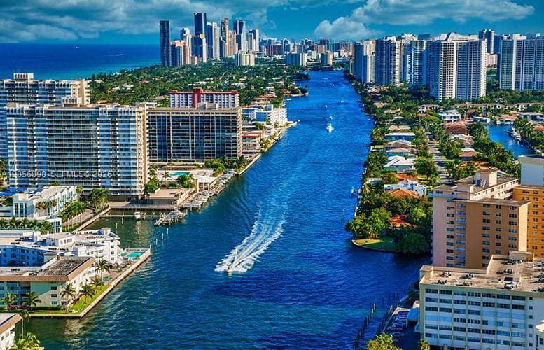 800 Parkview Dr # 410, Hallandale Beach, FL 33009