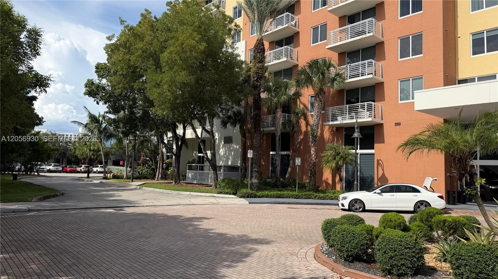 2775 NE 187th St # 316, Aventura, FL 33180 photo 3