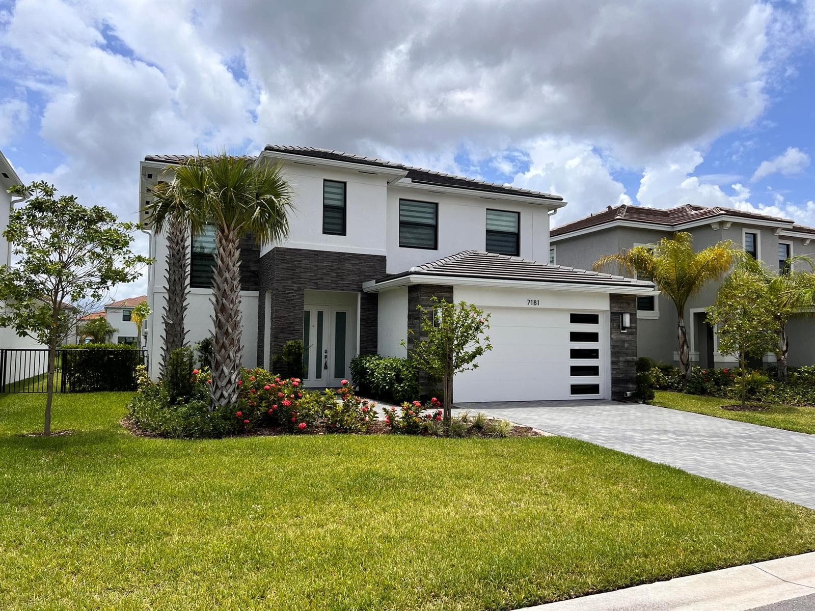 7181 VILLAMAR Way, Lake Worth, FL 33463 photo 2