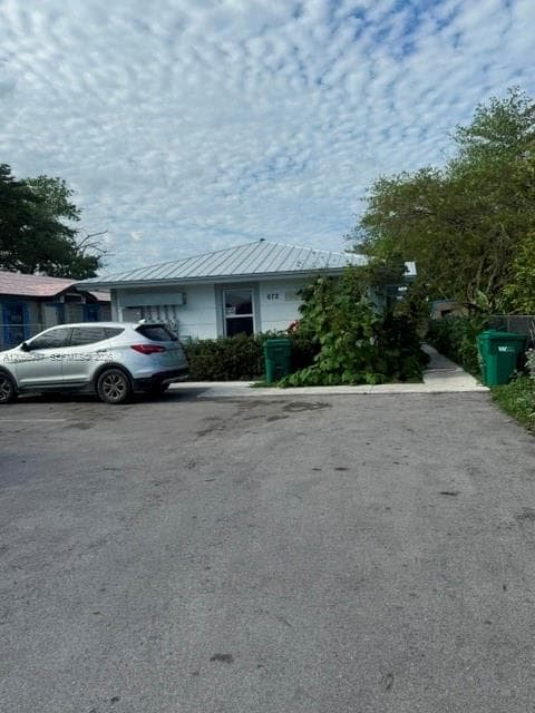 678 NW 14th St, Florida City, FL 33034 photo 4