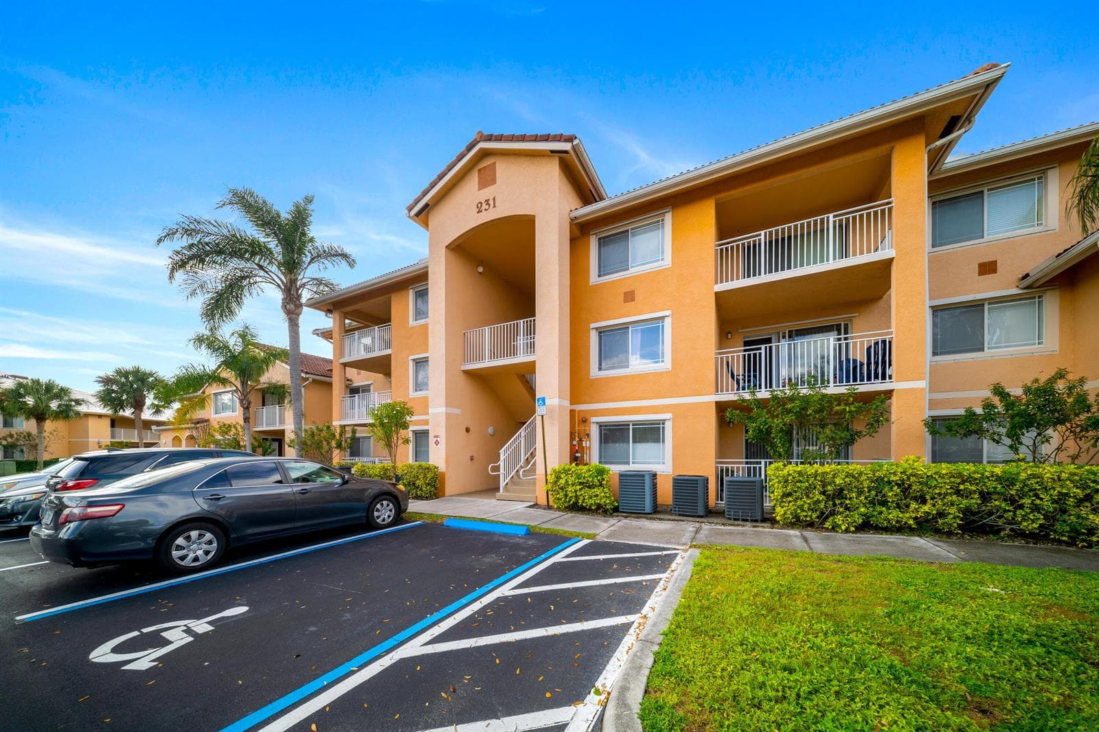 231 SW PALM Drive # 101, Port St. Lucie, FL 34986 photo 2