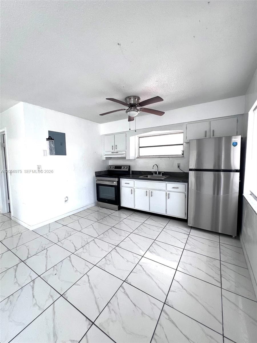 121 NE 80 TER # 5, Miami, FL 33131 photo 3