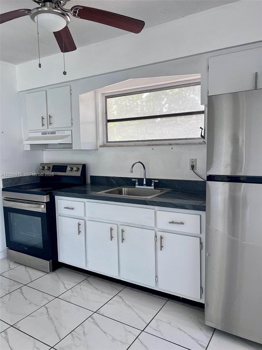 121 NE 80 TER # 5, Miami, FL 33131 photo 4