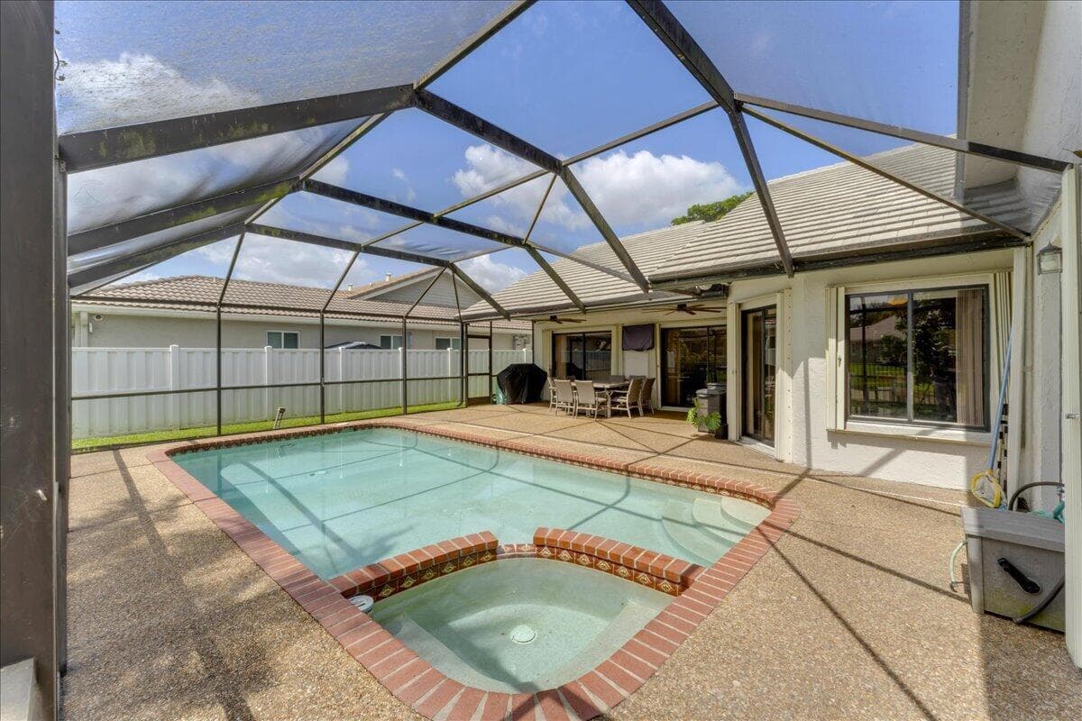 5345 NW 58th Terrace, Coral Springs, FL 33067 photo 3
