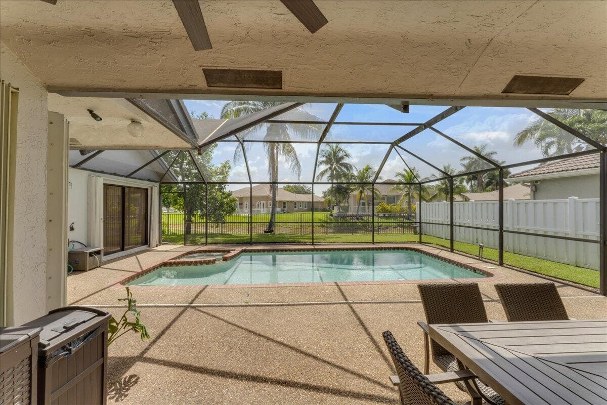 5345 NW 58th Terrace, Coral Springs, FL 33067 photo 4