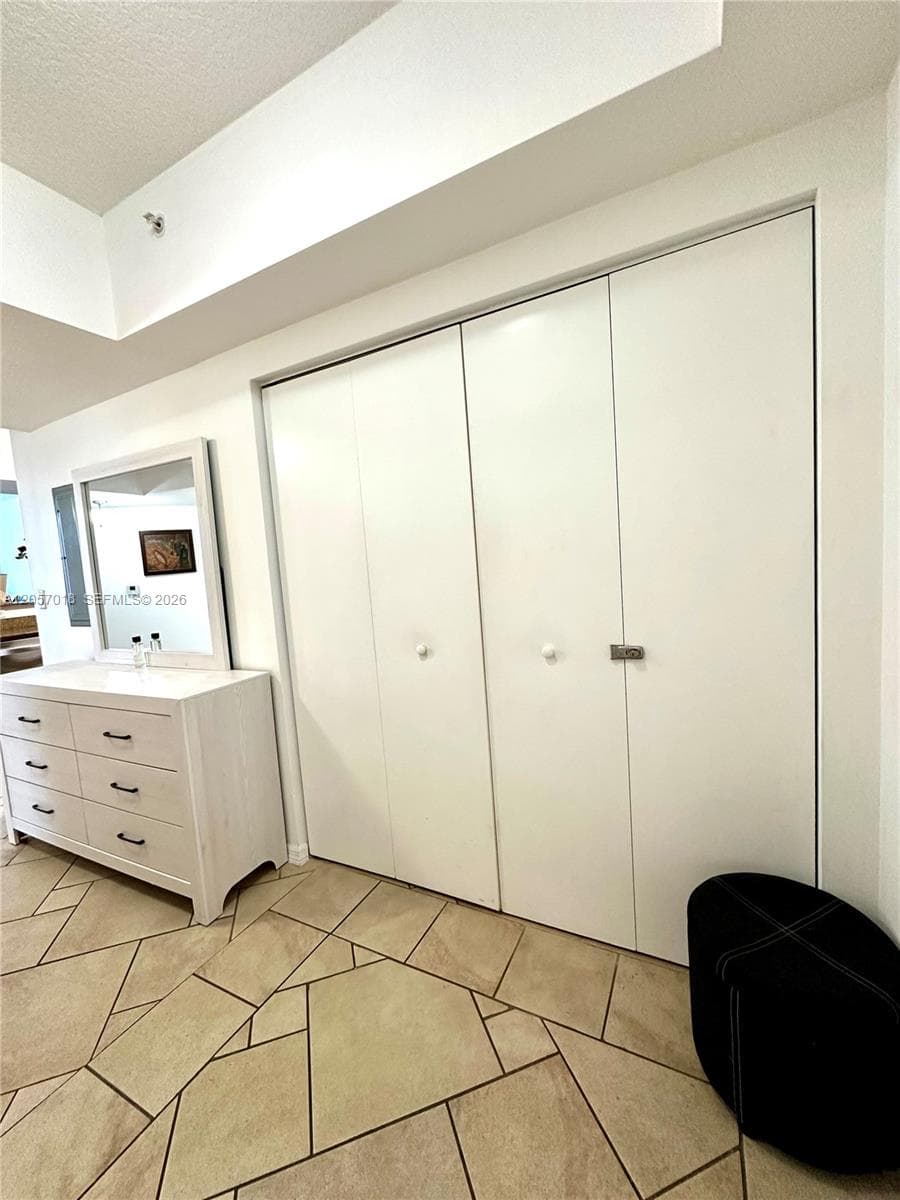 16699 Collins Ave # 2309, Sunny Isles Beach, FL 33160 photo 3