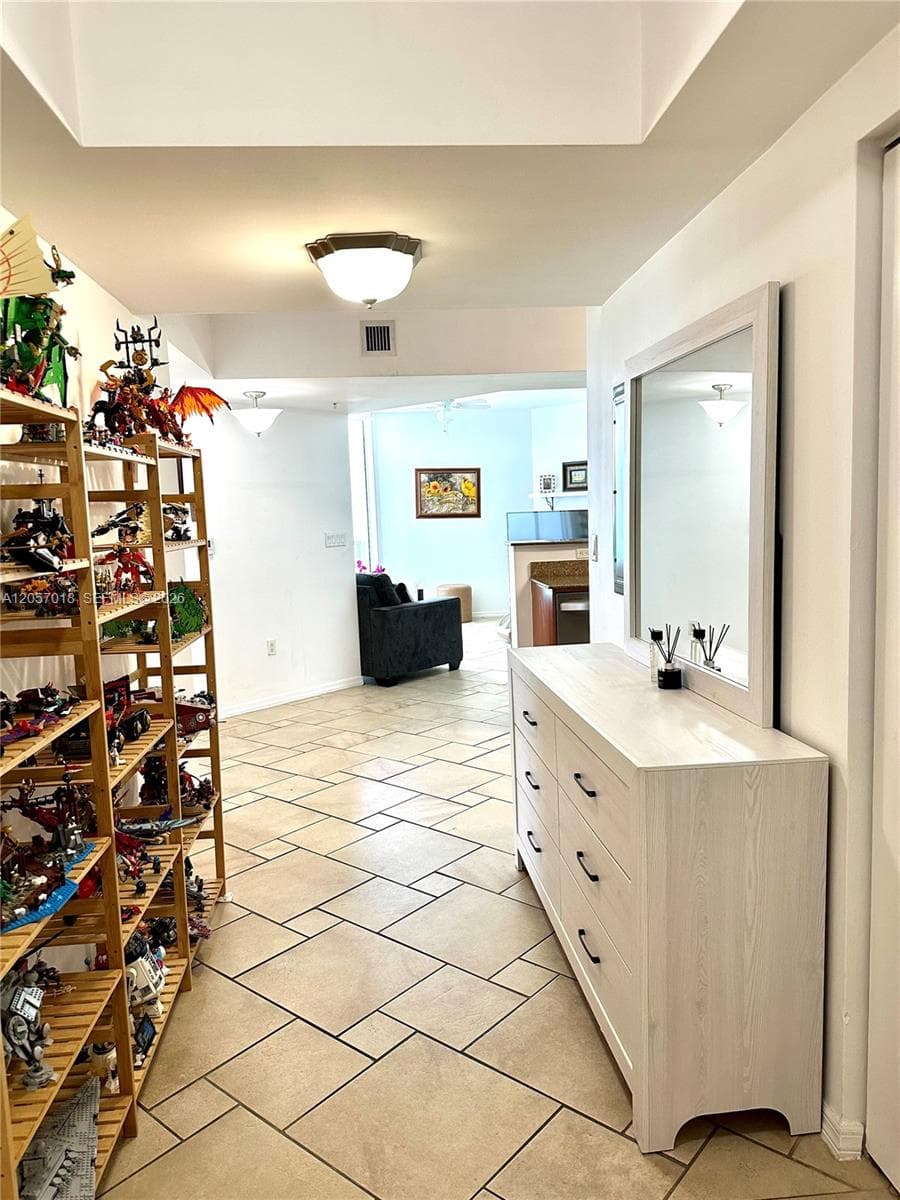 16699 Collins Ave # 2309, Sunny Isles Beach, FL 33160 photo 4