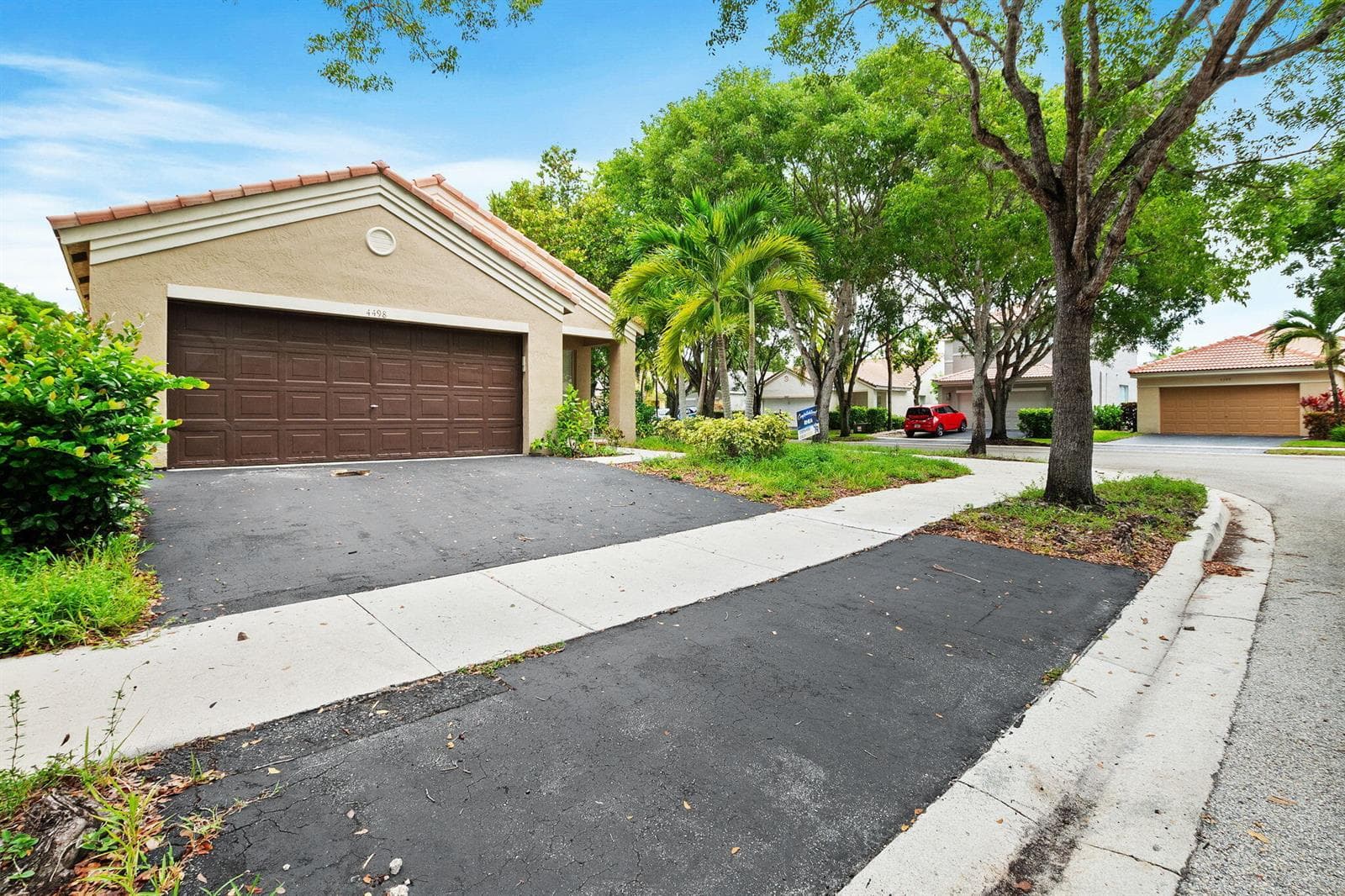 4498 Dogwood Circle, Weston, FL 33331 photo 4