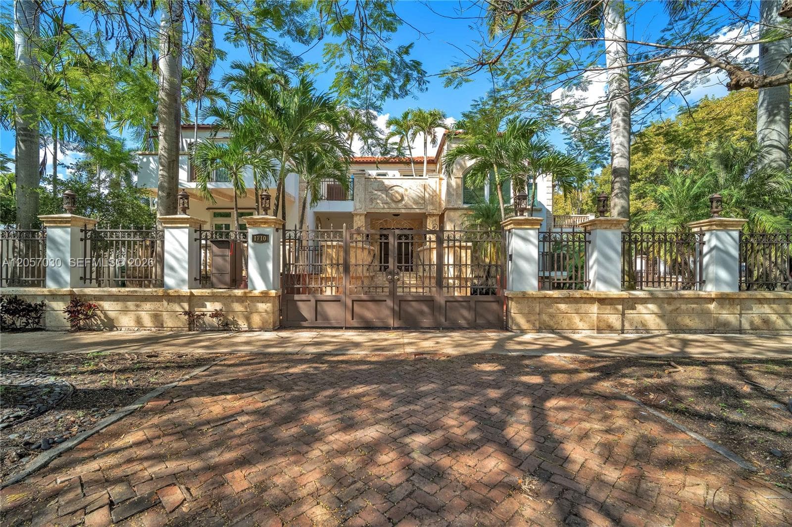 1710 S Miami Ave, Miami, FL 33129 photo 2