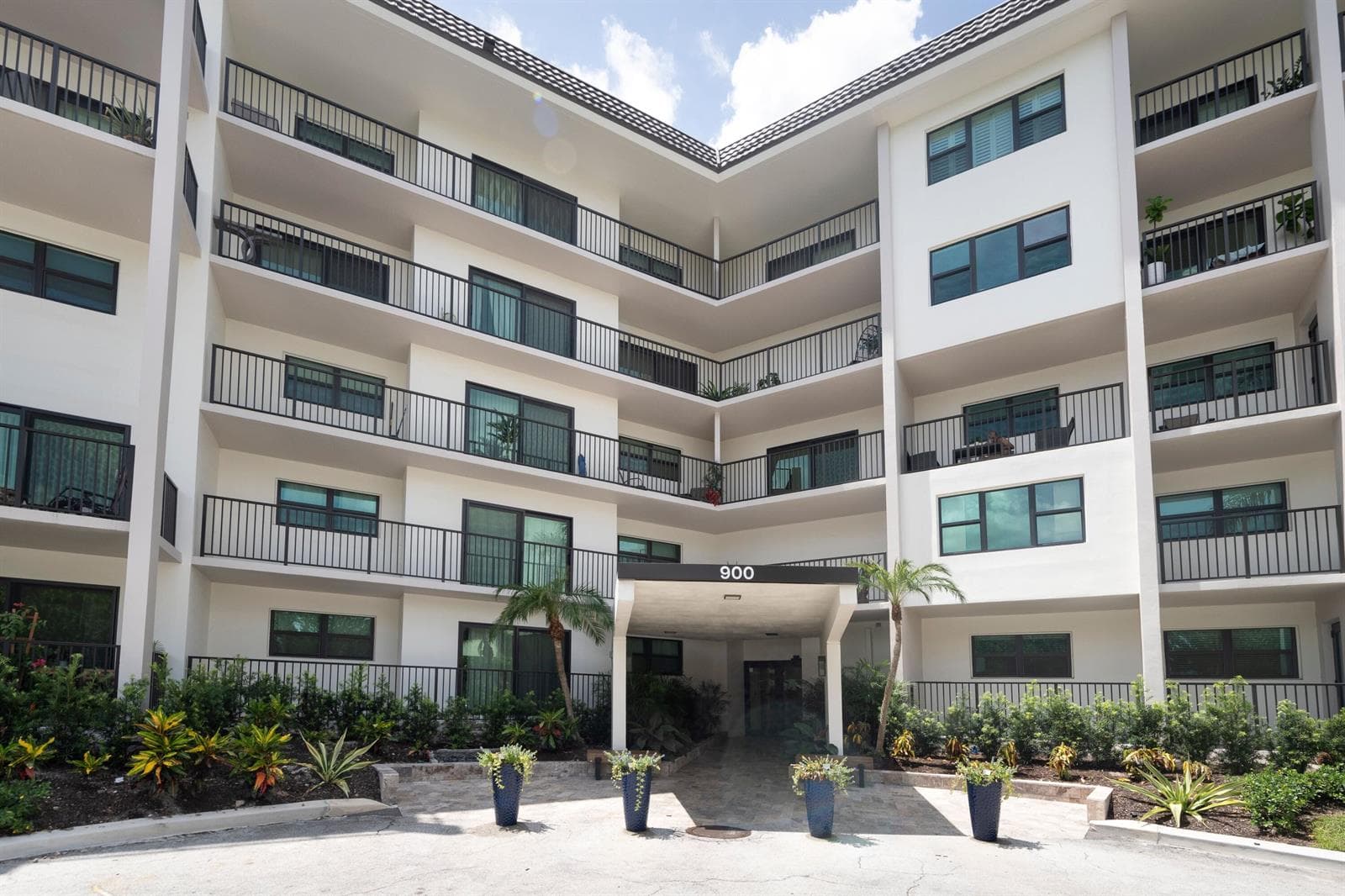 900 RIVER REACH Drive # 104, Fort Lauderdale, FL 33315