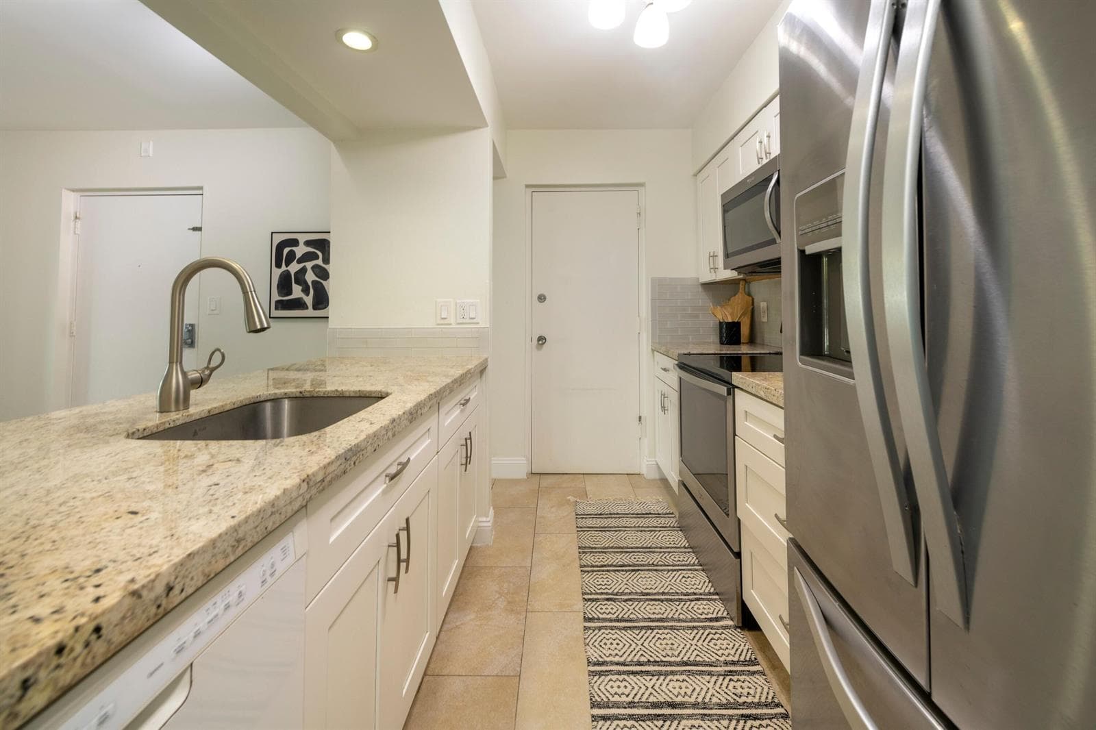 900 RIVER REACH Drive # 104, Fort Lauderdale, FL 33315 photo 5