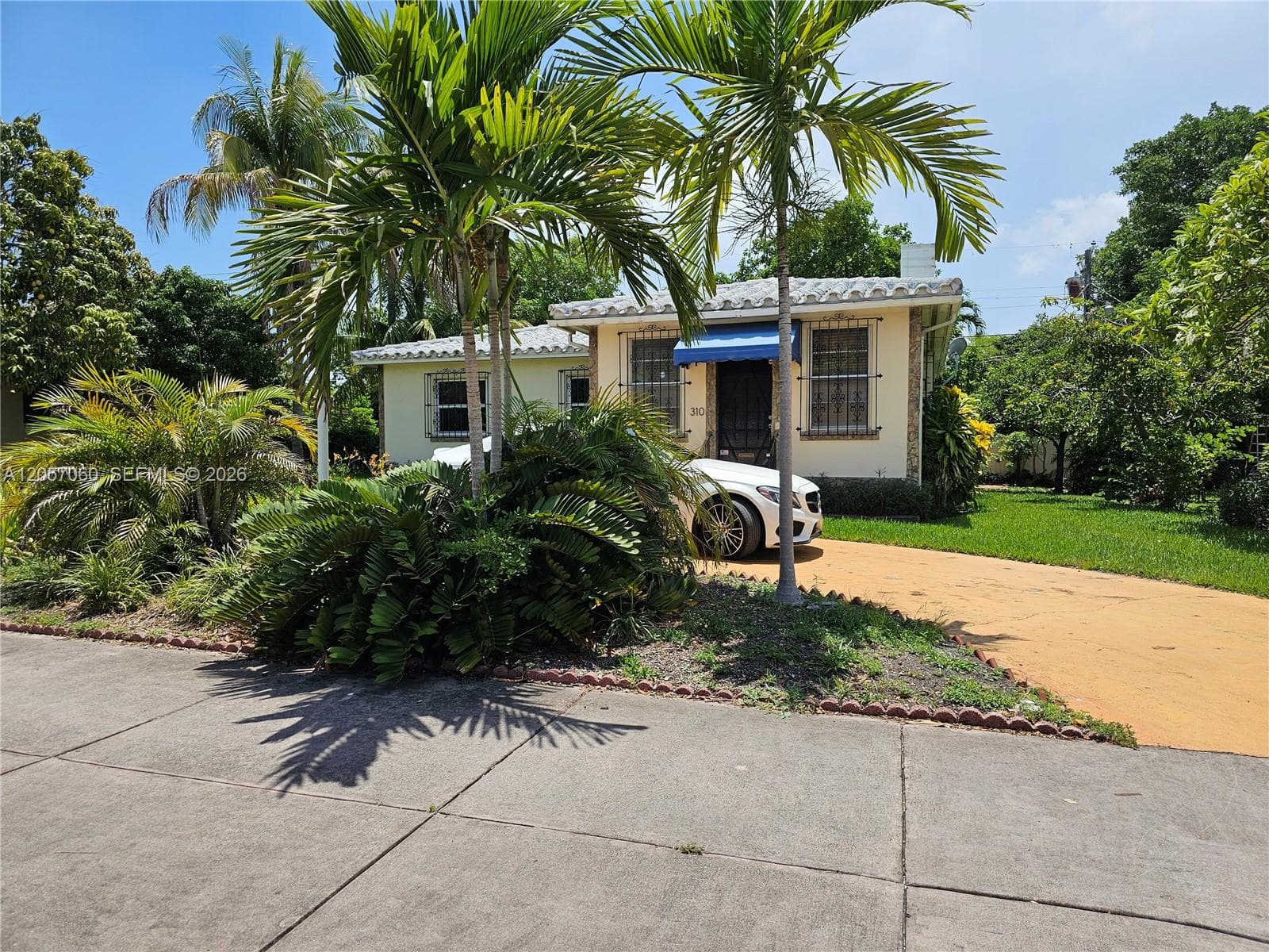 310 Ponce De Leon Blvd, Coral Gables, FL 33134