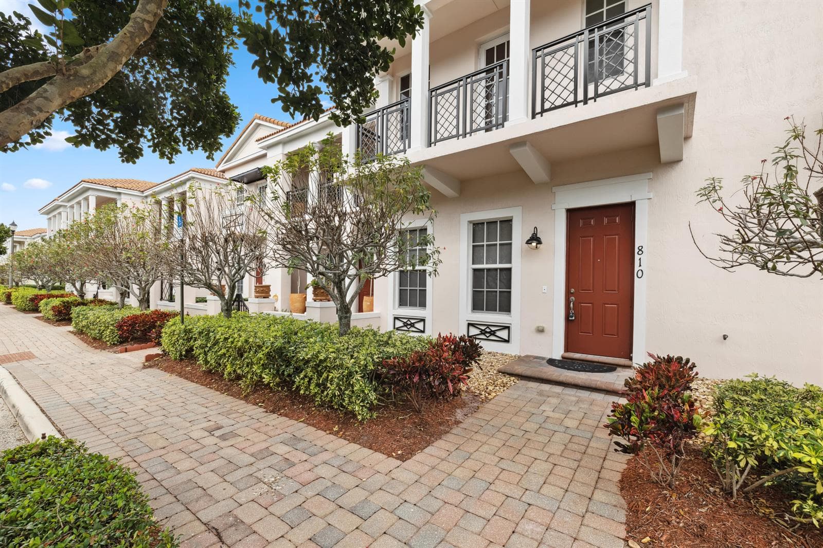 810 NW 83RD Lane, Boca Raton, FL 33487 photo 3