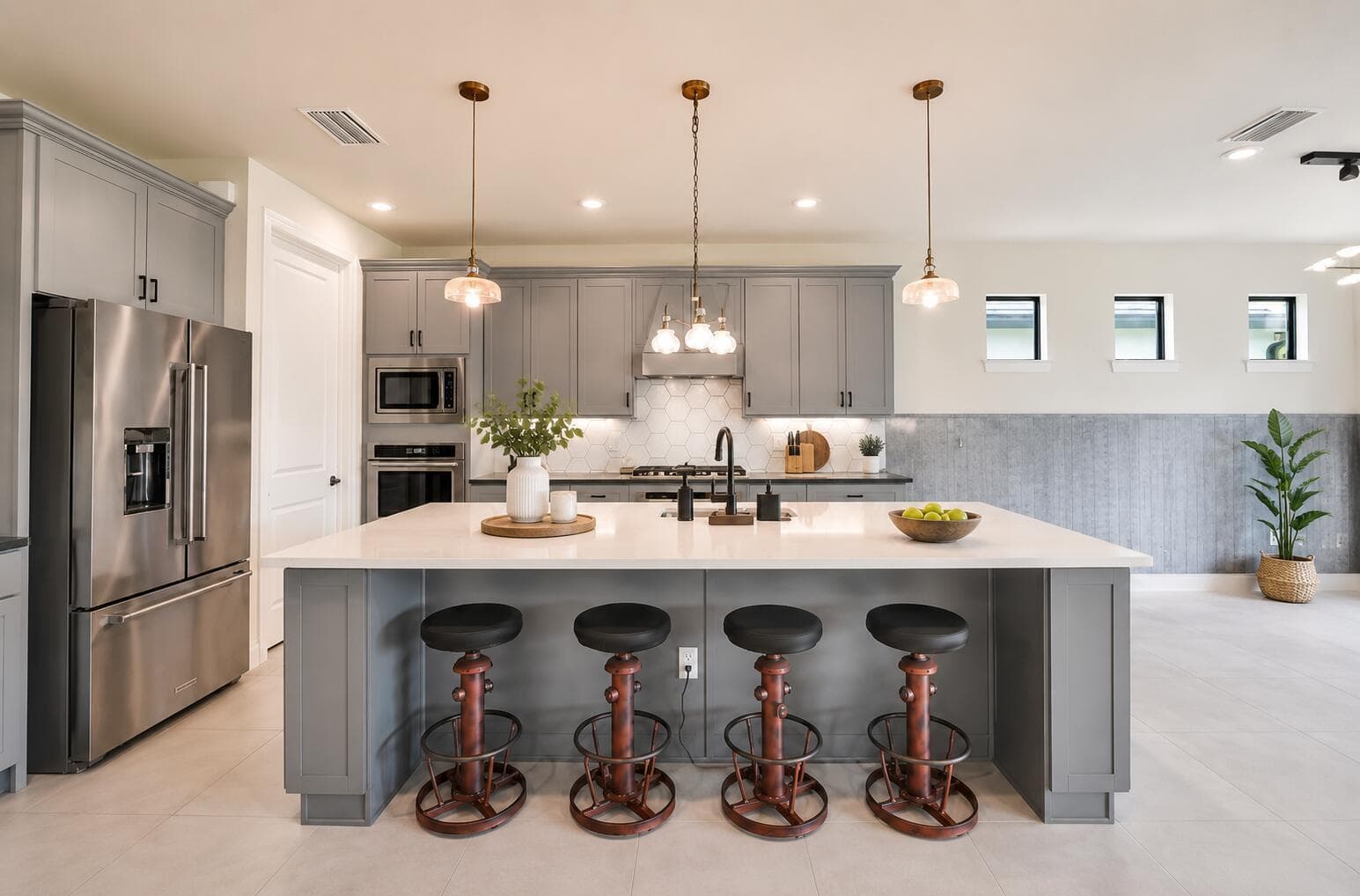 4519 SILVERWOOD Lane N, Oakland Park, FL 33309
