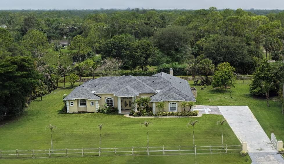 13882 43rd Road N, Royal Palm Beach, FL 33411