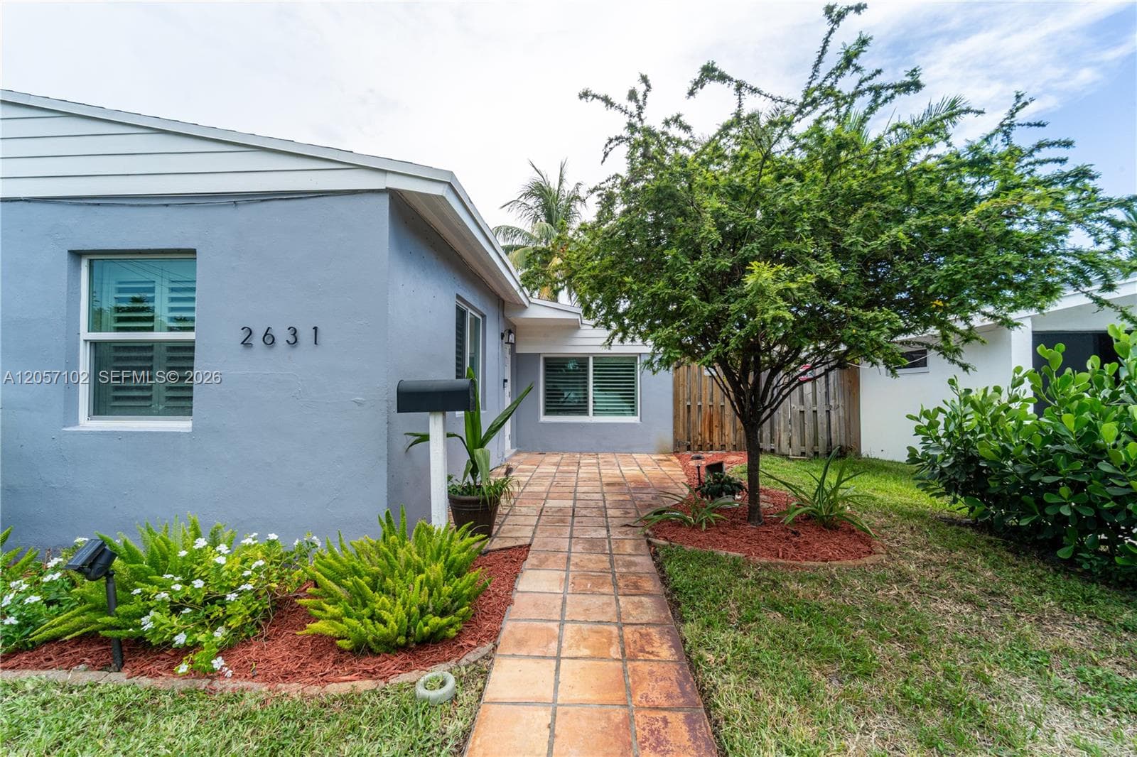 2631 Thomas St, Hollywood, FL 33020