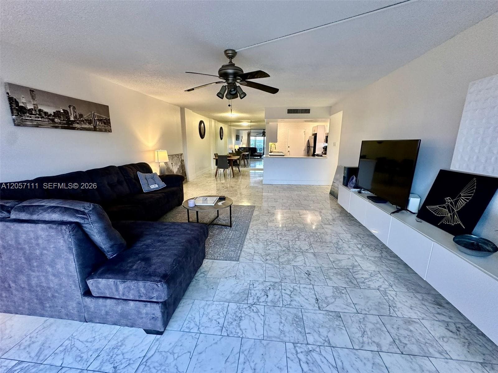 800 NE 195th St # 314, Miami, FL 33179 photo 2