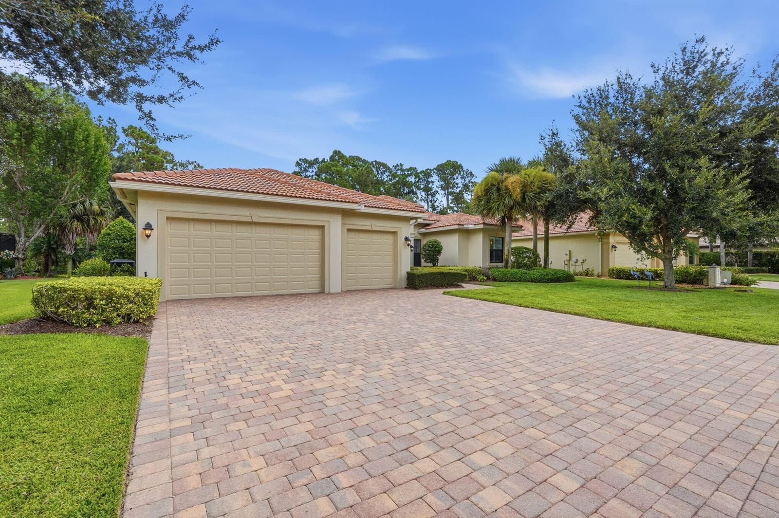 2553 NW CRYSTAL LAKE Drive NW, Jensen Beach, FL 34957 photo 3