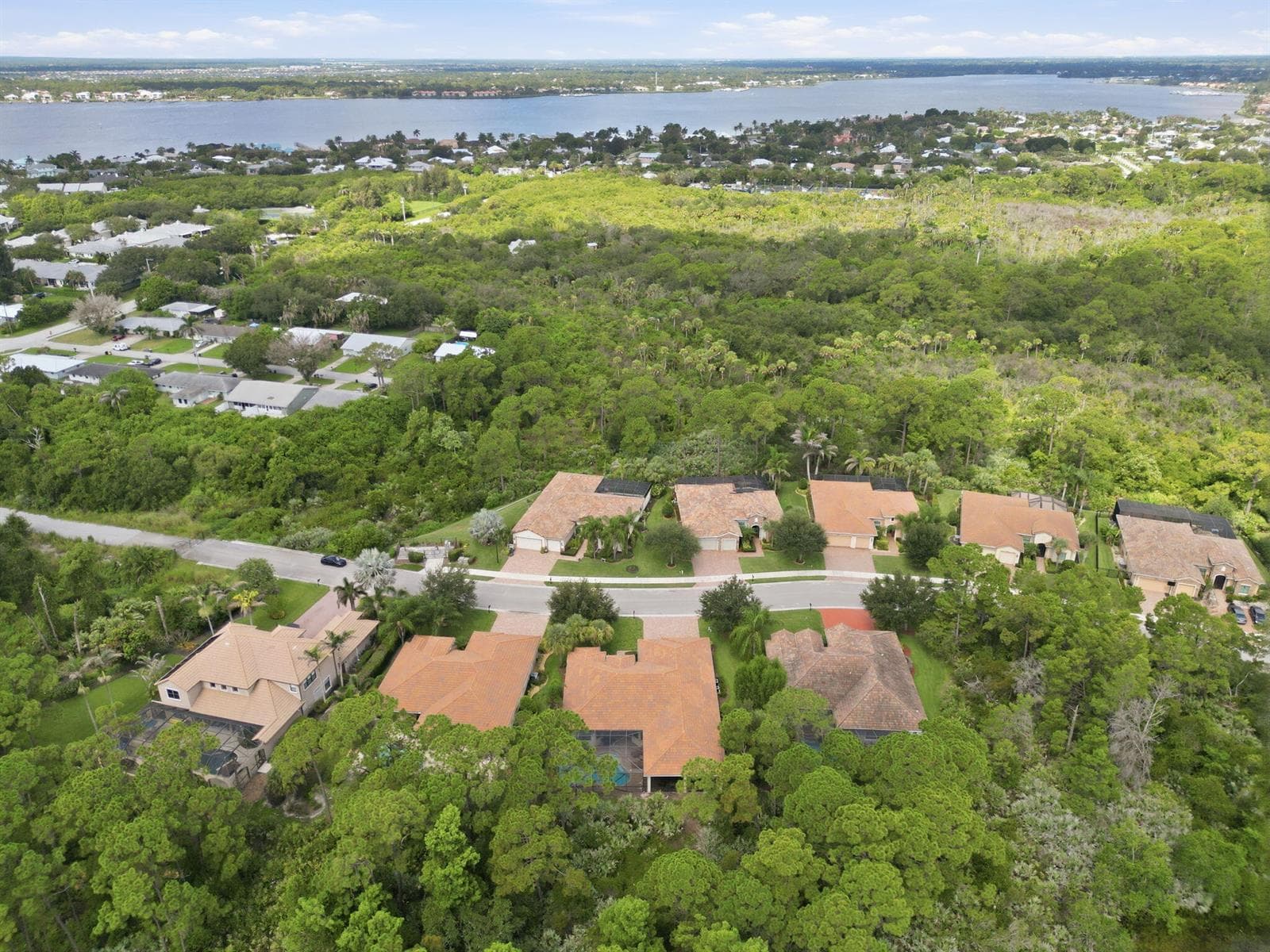 2553 NW CRYSTAL LAKE Drive NW, Jensen Beach, FL 34957 photo 5