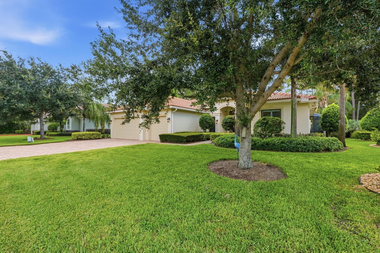 2553 NW CRYSTAL LAKE Drive NW, Jensen Beach, FL 34957 photo 4