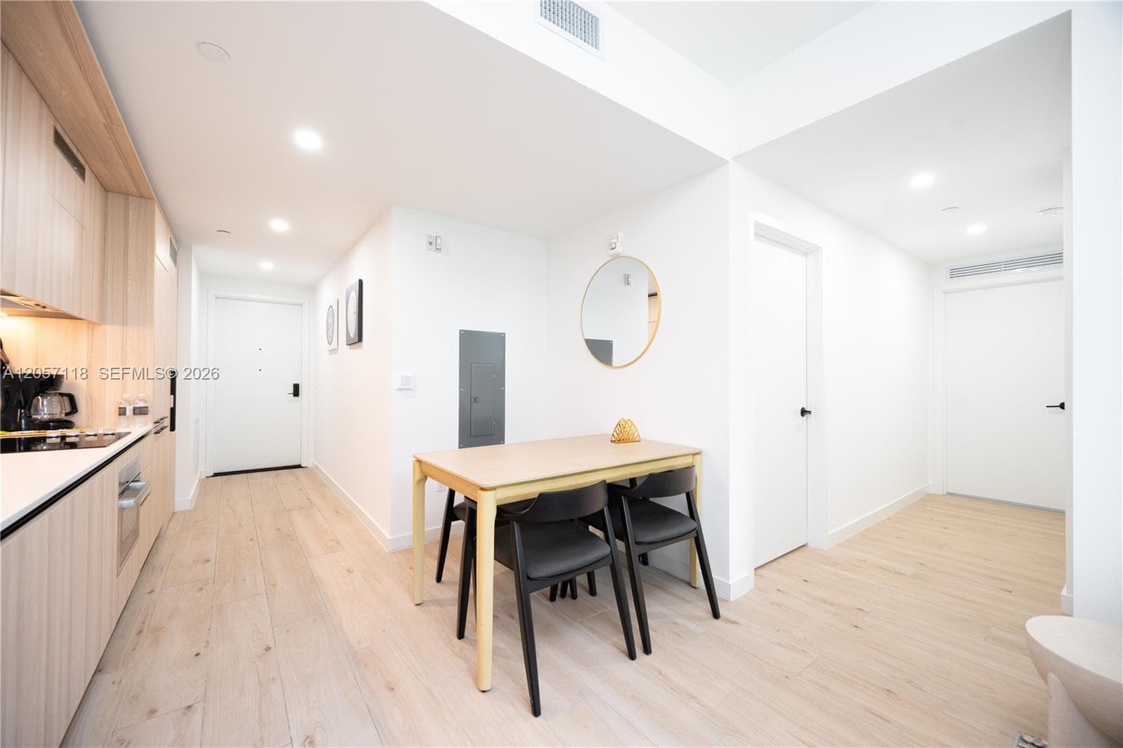 225 N Miami Ave # 1505, Miami, FL 33128 photo 4