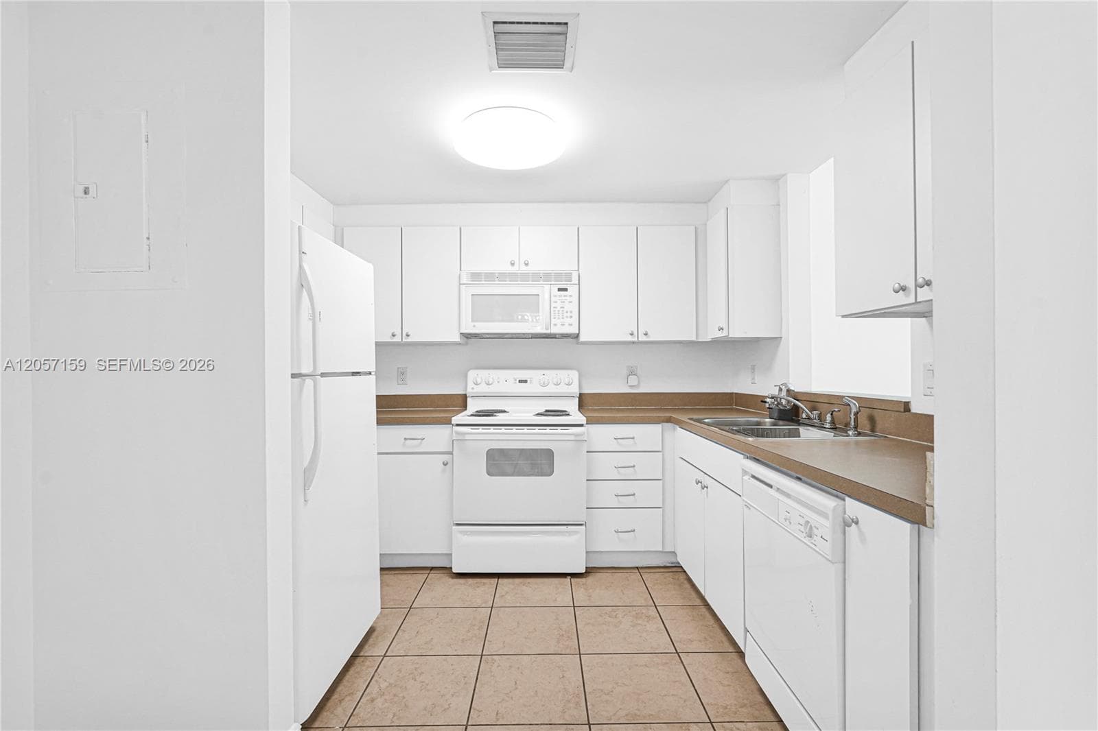 1250 S Miami Ave # 812, Miami, FL 33130 photo 4